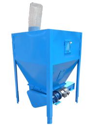Silo and Feeder for mobile feed pellet plant